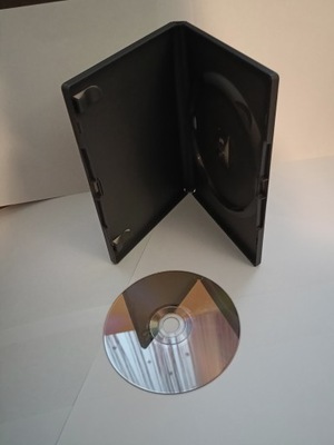 Film ŁZY SŁOŃCA DVD PL