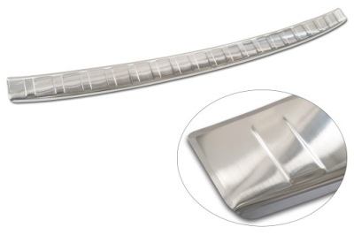 Накладка na бампер renault megane e-tech 2022- фото №1