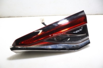 Лампа правая задняя w крышка багажника corolla e21 sedan фото №1