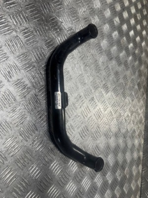 Mercedes gt amg w190 трубка шланг a1780900042 фото №1