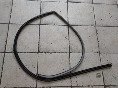 Mitsubishi grandis прокладка дверь правая передняя фото №1