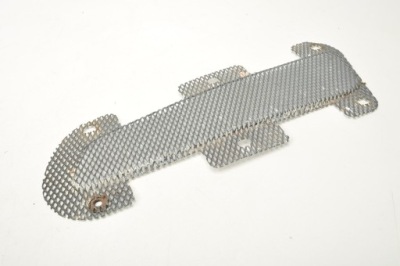 Aston martin vantage решітка капота впуск повітря фото №1