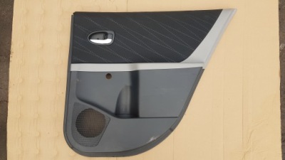 Toyota yaris ii 06-08 обшивка дверь правый задняя фото №1