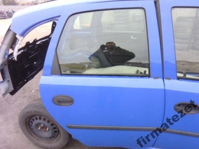Opel meriva 02-10 скло права задня фото №1