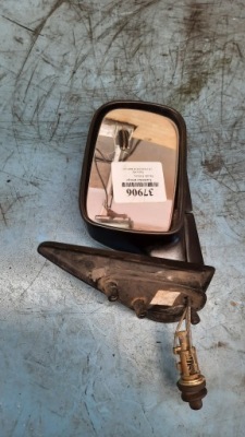 Дзеркало праве skoda felicia 99r механічна коробка передач фото №1