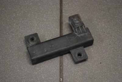 Антенна kessy audi a8 d3 3d0909133e фото №1