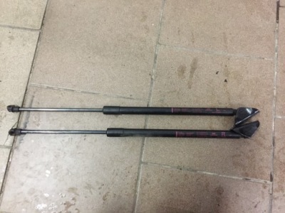 Mitsubishi outlander iii амортизатори кришки задня kpl фото №1