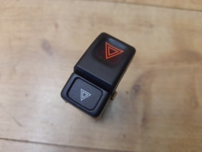 Перемикач світла аварійних volvo 850 фото №1