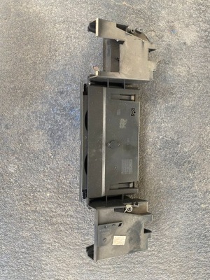 Підсклянник кронштейн na чашки land rover discovery 1 2 i ii фото №1