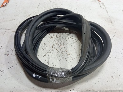 Kia ev6 прокладка кришки багажника фото №1