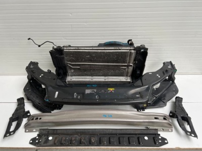 Pas передний усилитель радиатор volvo xc70 2.4d автоматическая коробка передач фото №1