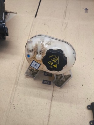 Jeep renegade jeep compass renegade бак розширювальний 00520977460 ? фото №1