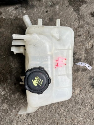 44 renault megane бак розширювальний 217100005r фото №1