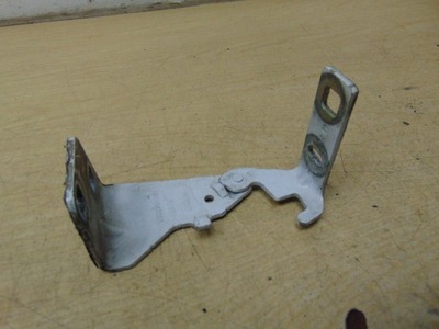 Петля капот лівий opel vivaro lift 312082 фото №1