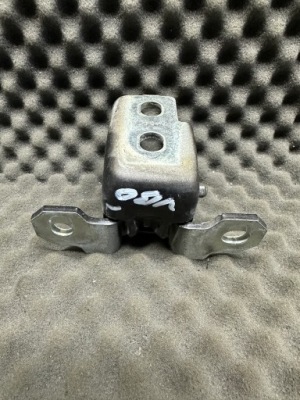 804010016rb, петля дверь левый задний  renault фото №1