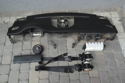 Porsche macan приборная панель консоль подушка безопасности ремни pulpit фото №1