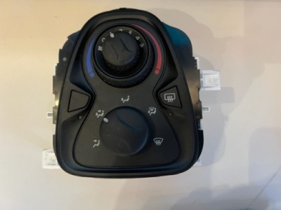 Peugeot 108 панель управление вентиляция фото №1