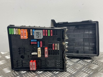 Seat altea 2007 рамка / модуль предохранителей фото №1