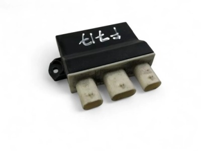 Модуль крышки задний bmw 5 f10 7422700 32282022 2014 фото №1