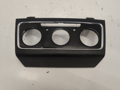 Skoda superb ii рамка панель кондиционера 3t0863152c фото №1