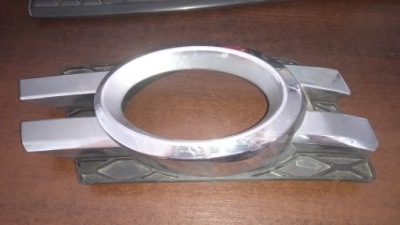 Решітка mercedes gl w164 a1648850224 фото №1