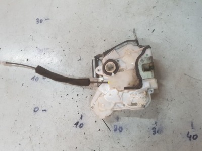 Honda accord viii 08r- замок двері правий задня 9 pin фото №1