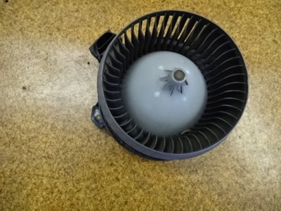 Toyota hilux 07r # вентилятор воздуходувка фото №1