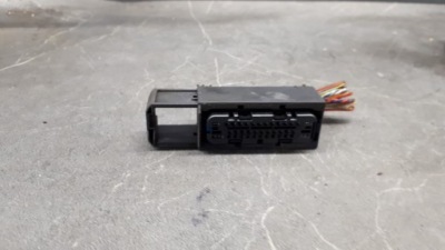 0265950411 штекер насоса abs bmw e60 фото №1