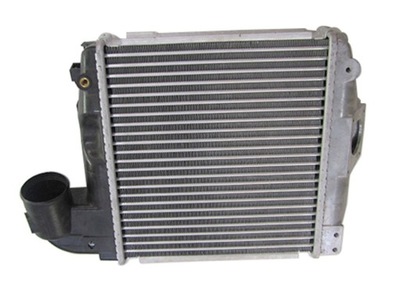 Інтеркулер toyota hilux 2.5 d-4d 2005 - 2015 фото №1