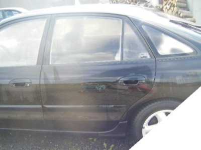 Mitsubishi galant hb 5d 92-96 двері ліва задні фото №1