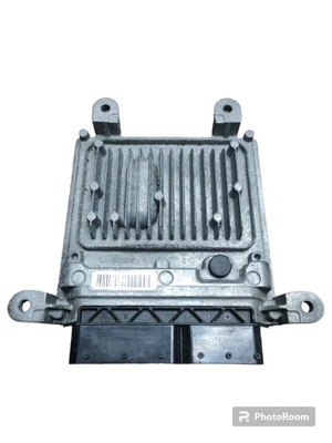Mercedes бортовой компьютер блок управления двигателя 2.2 cdi 6519009901 фото №1