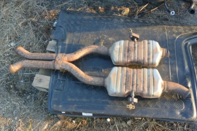 Mercedes w164 x164 gl 4.7 5.5 гасник середній вихлоп лівий правий фото №1