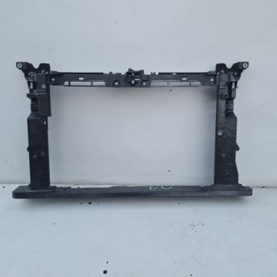 Audi a1 ii pas передній підсилювач 82a805588a фото №1