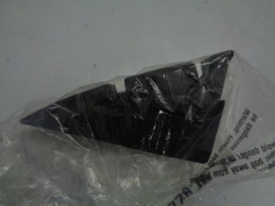 Bmw e92 e93 прокладка треугольник зеркало внутренняя правая фото №1