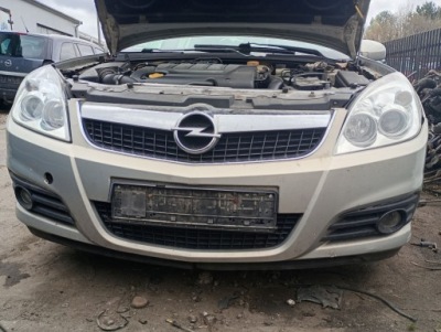 Opel vectra c рестайлинг  бампер перед передний z167 комплектный фото №1