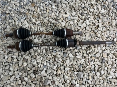 Fiat bravo ii delta привідний вал права перед 1.9 jtd фото №1