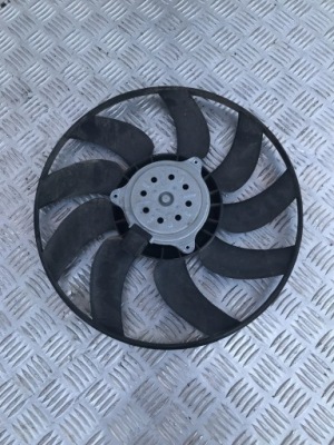 Вентилятор радіатора audi q3 8u 15- 2.0 tdi фото №1