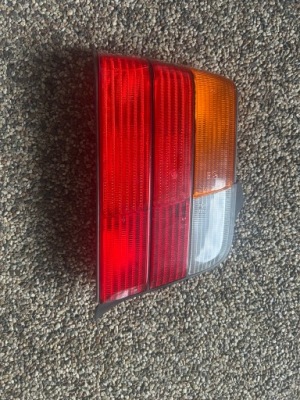 Лампа левая задняя левый задний  bmw 3 e36 1387045 195003 фото №1