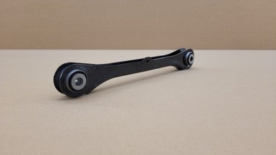Рычаг задняя левый правый volvo xc40 2018- фото №1