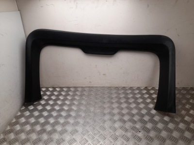 Панель крышки багажника tesla model y 2022 góra 149463200c фото №1