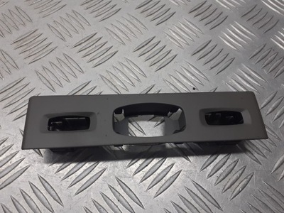 Рамка przełancnikow renault thalia ii 1.4 8200700734 фото №1