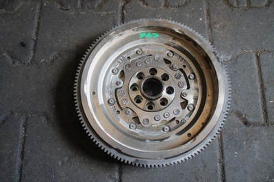 767. колесо двухмассовый audi rs3 07k105266h фото №1