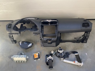 Nissan leaf i консоль подушки безопасности ремни датчик фото №1