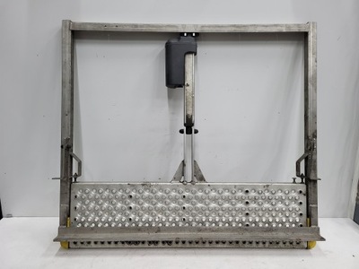 Vw crafter обшивка контейнер подъемник udt двойник фото №1