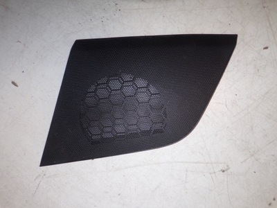 Захист динаміка консолі ліва audi a5 8t 8t0857227 фото №1