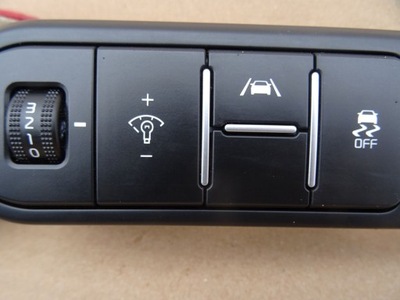 Kia ceed iii lift панель тяги света фото №1