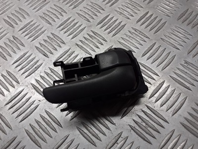 Ручка правая задняя внутренняя nissan almera n16 фото №1