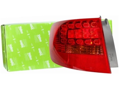 Фара задний левая audi a6 c6 05-11 фото №1