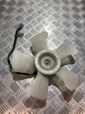 Вентилятор радиатора suzuki sx4 s-cross 13- 1.0 boosterjet фото №1