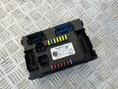 Модуль bsi коробка запобіжників jeep renegade 14- 00520432770 фото №1